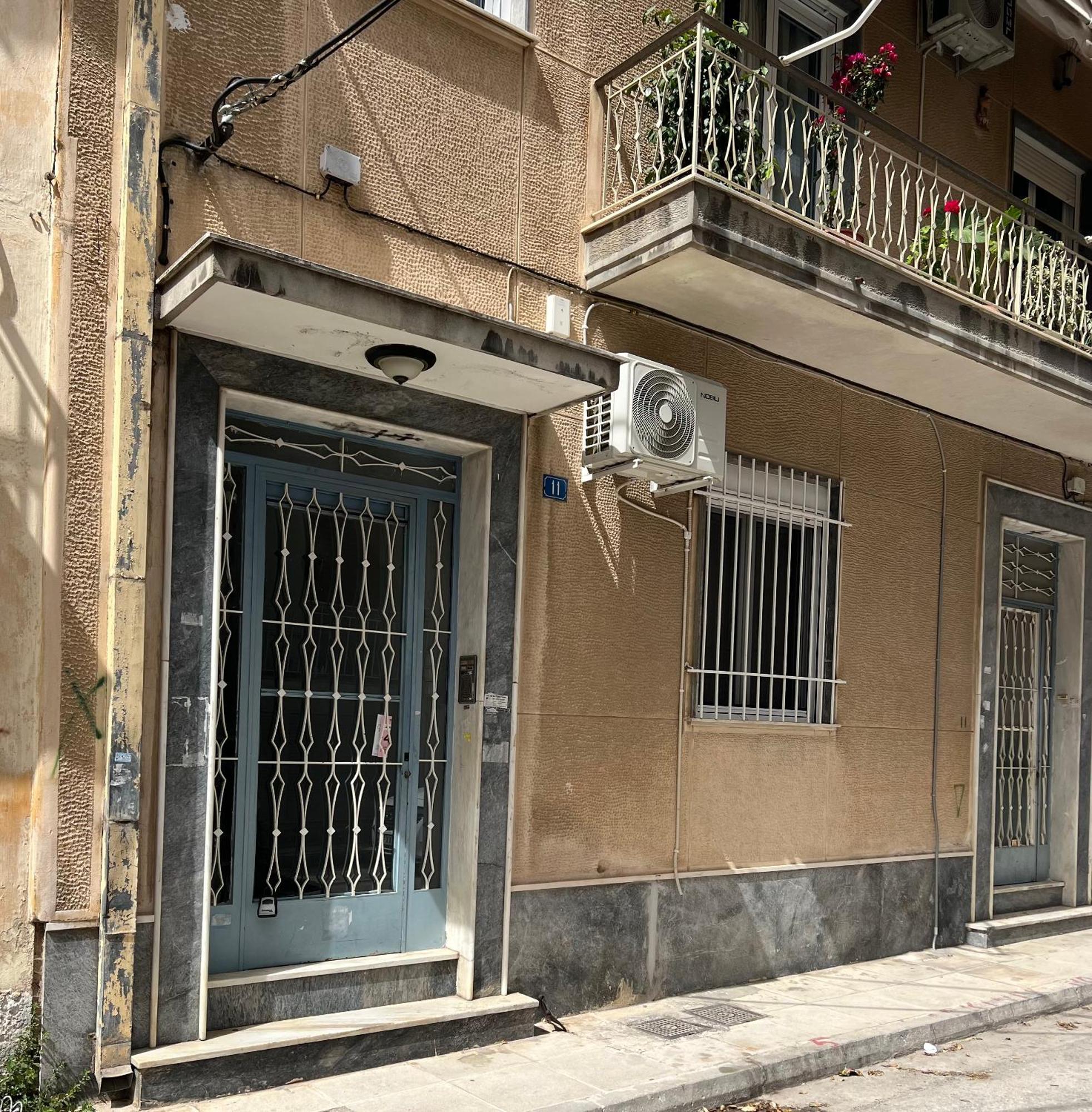 雅典Ζεστή Φωλίτσα Στο Κέντρο.公寓 外观 照片